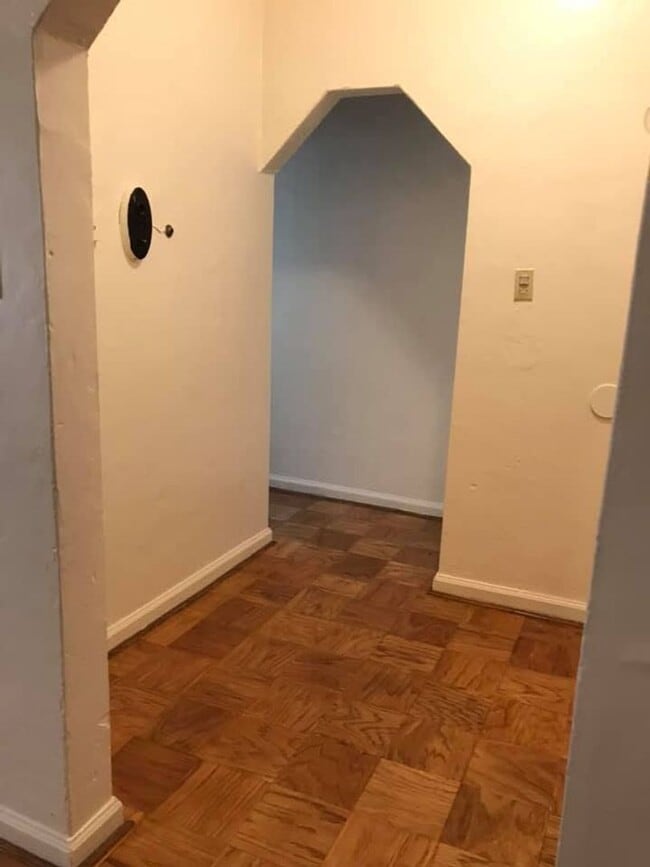 Interior Photo - 2514 Piedmont Ave
