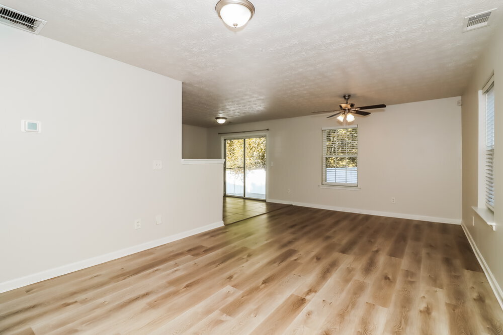 Building Photo - 124 Silver Fox Trail