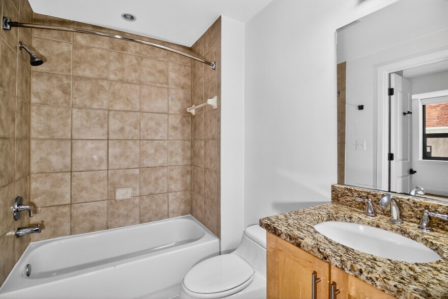 Building Photo - 1211 13th St NW