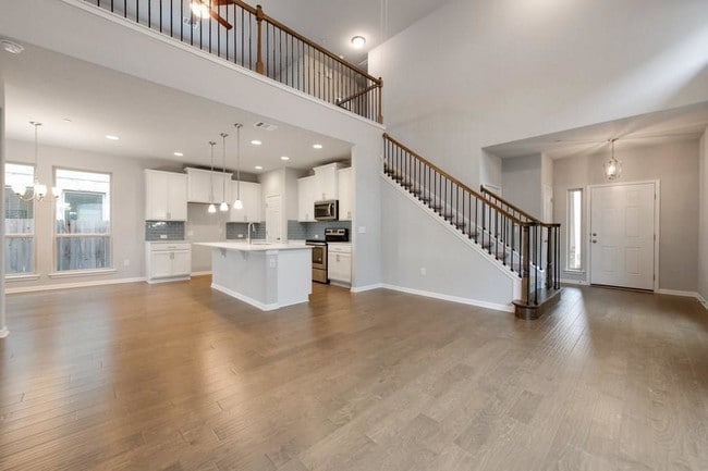 Building Photo - 3240 E Whitestone Blvd