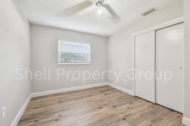 Building Photo - 16901 Melba Ln