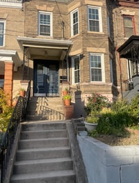 Building Photo - 120 Beach St