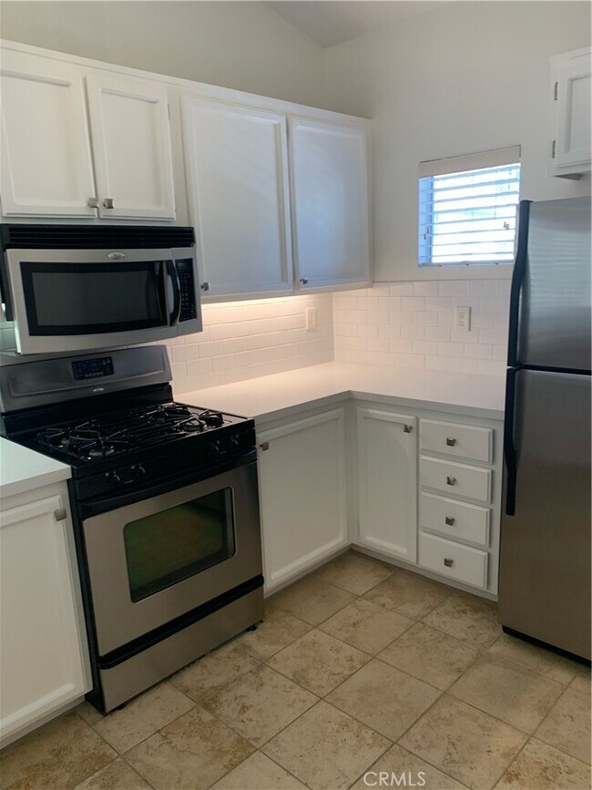 Building Photo - 26419 Portola-