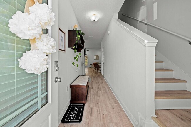 Building Photo - 12 Sandy Cv Wy