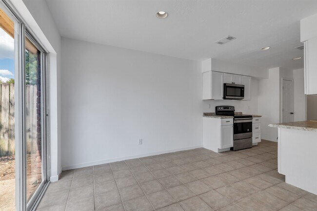 Building Photo - 4307 Eagle Fork Dr