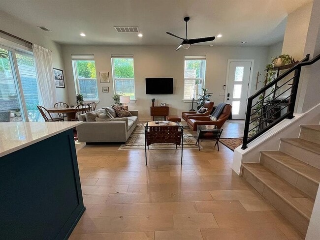 Building Photo - 3507 Oak Springs Dr