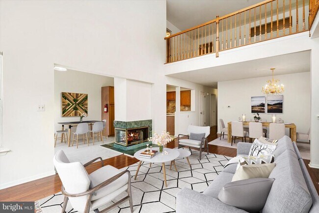 Building Photo - 623 Brickhouse Rd