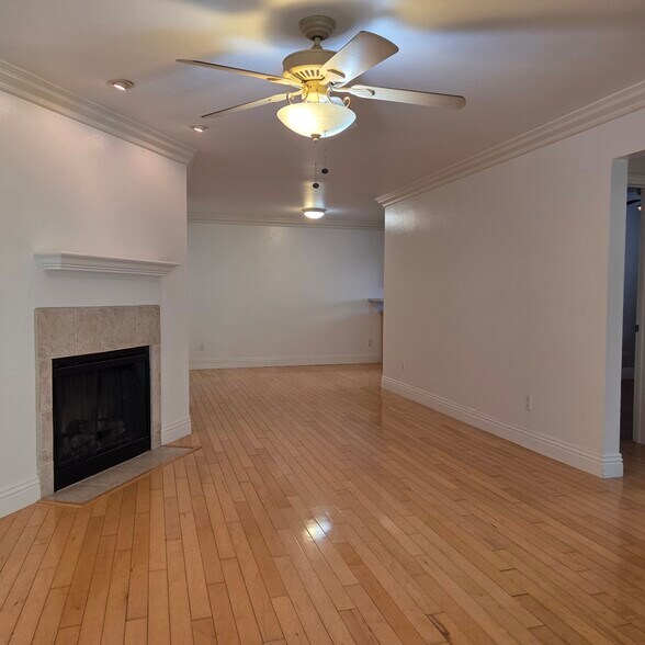 Building Photo - 3688 1st Ave