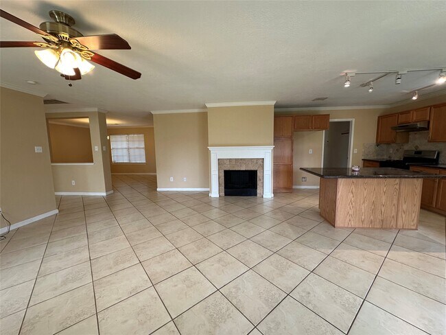 Building Photo - 9922 Sand Lodge Ln