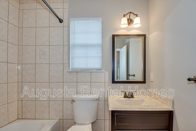 Building Photo - 3713 Teakwood Ct