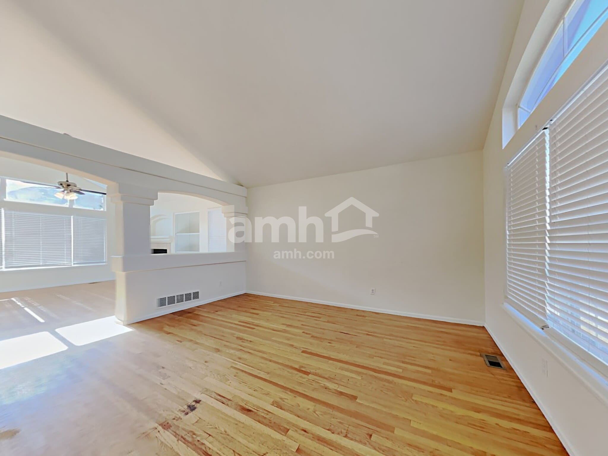 Building Photo - 10540 Garfield St