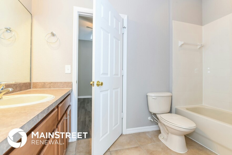 Building Photo - 2805 Rocella Ct