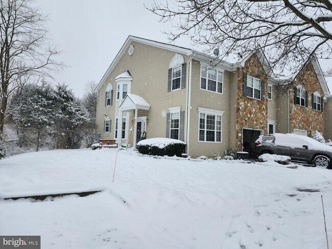 Building Photo - 109 Forelock Ct