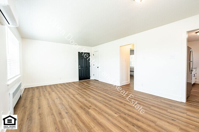 Building Photo - 1823 Griswold Dr