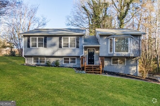 Building Photo - 5082 Womack Ave