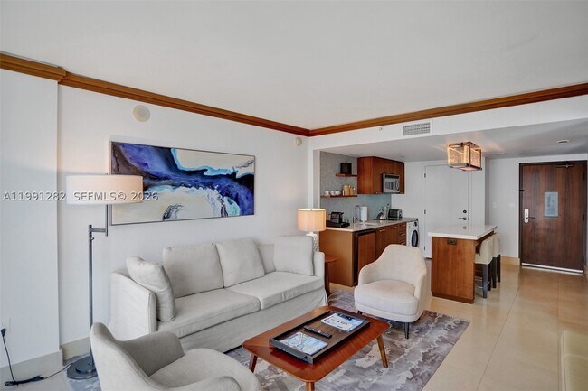Building Photo - 6801 Collins Ave