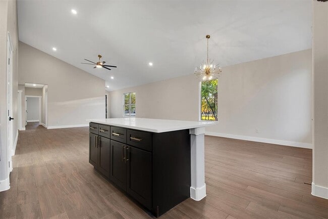 Building Photo - 104 Kipapa Ct