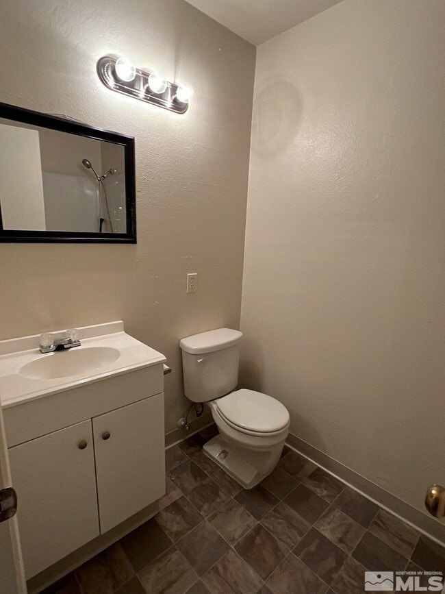 Building Photo - 3560 Yosemite Pl