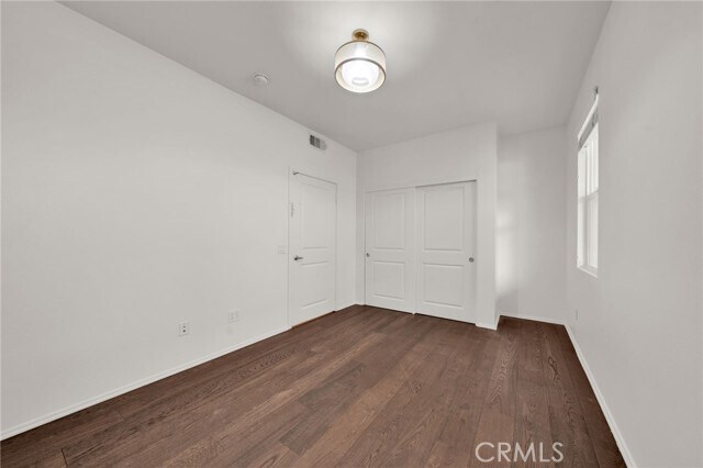 Building Photo - 5450 Strand