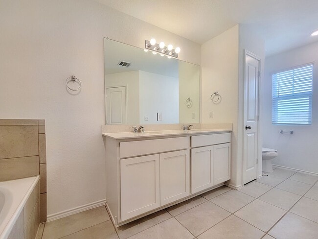 Building Photo - 7232 Dancing Wind Ln