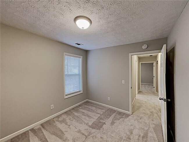 Building Photo - 540 Cherokee Overlook Ct
