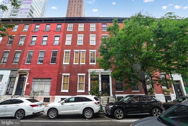 Building Photo - 1627 Spruce St