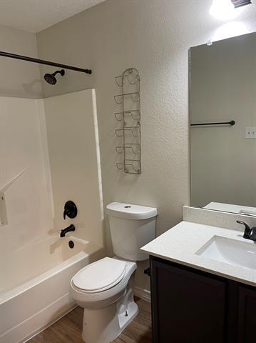 Building Photo - 9600 Woodrow Wilson Dr