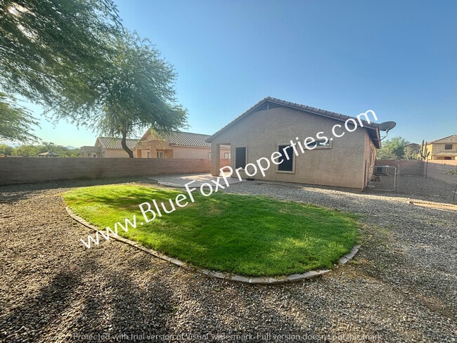 Building Photo - 11930 W Heyburn Dr