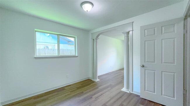Building Photo - 7403 Breccia Dr