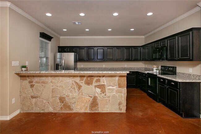 Primary Photo - 3302 Wakewell Ct