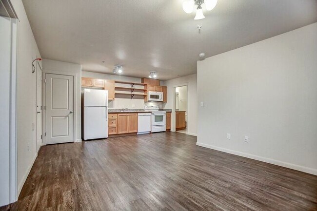 Building Photo - 245 SE 146th Ave