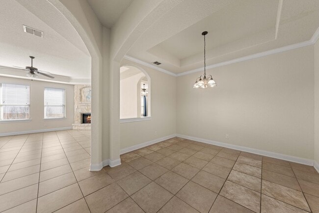 Building Photo - 11230 Begonia rock