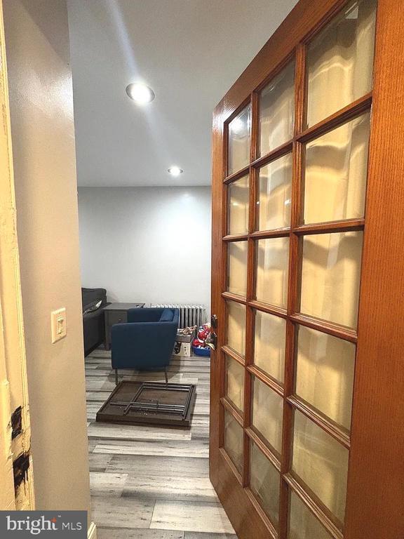 Building Photo - 225 S 49th St