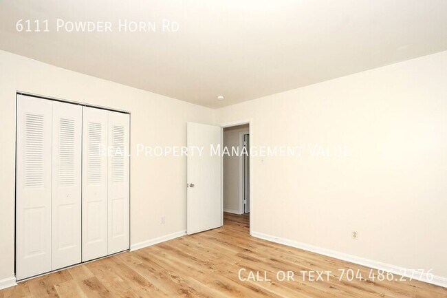 Building Photo - 6111 Powder Horn Rd