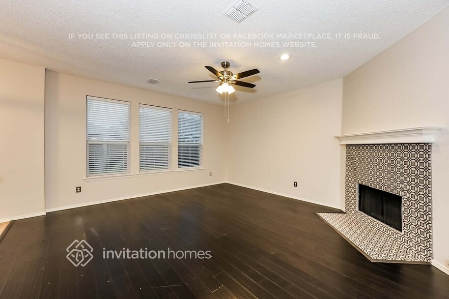 Building Photo - 4804 Sleepy Ridge Cir