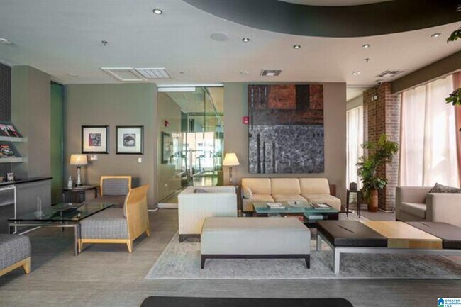 Building Photo - 2020 5th Ave S