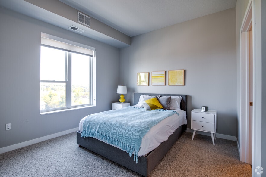 Primary Photo - Hello Apartments