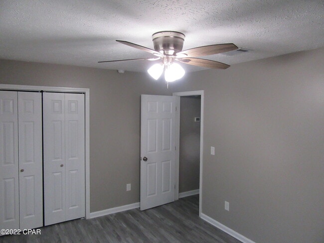 Building Photo - 2912 Sequoia Ave