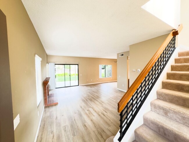 Building Photo - 3 Bedroom 2.5 Bath Home in Calavera Hills