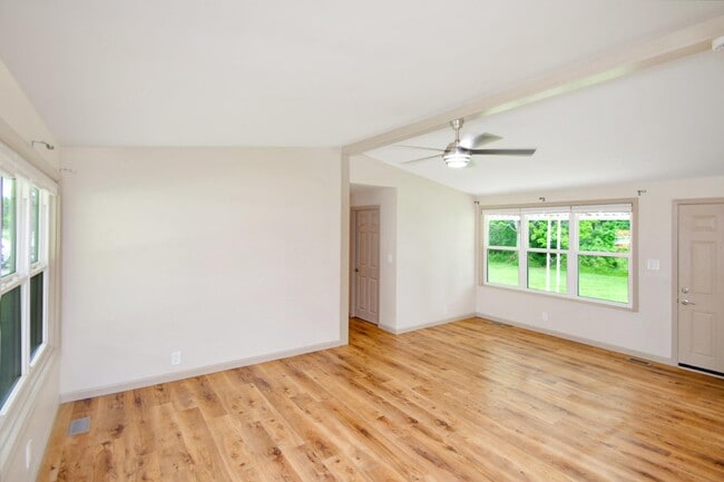 Building Photo - 169 Wilmar Ave