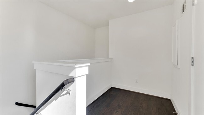 Building Photo - 2115 Colorado St