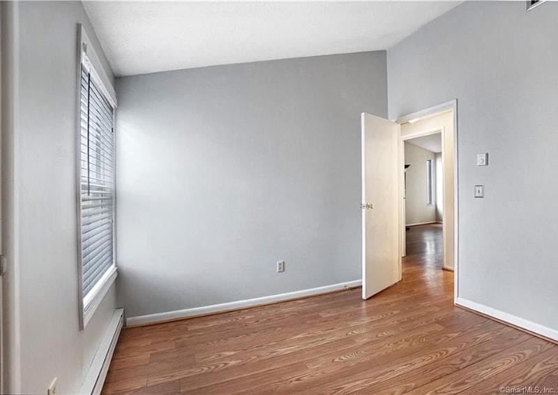 Building Photo - 12 Little River Ln