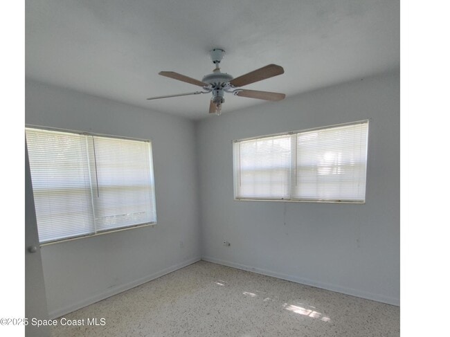 Building Photo - 700 Lund Cir