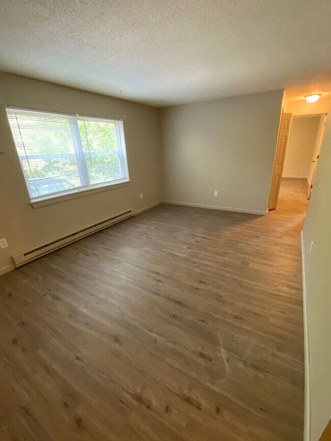 Building Photo - 2901 Lawnridge Ct