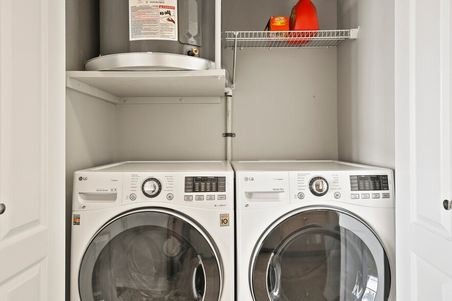 Building Photo - 3225 Turtle Creek Blvd