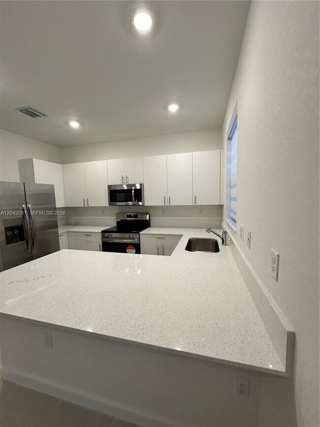 Building Photo - 2889 25rd