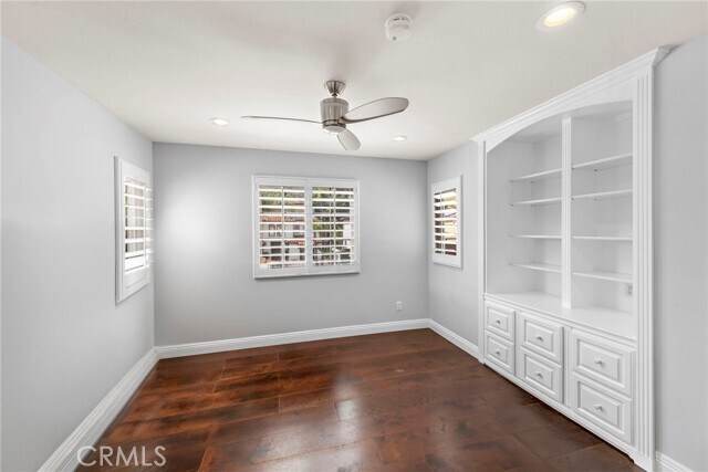 Building Photo - 28412 Via Mondano