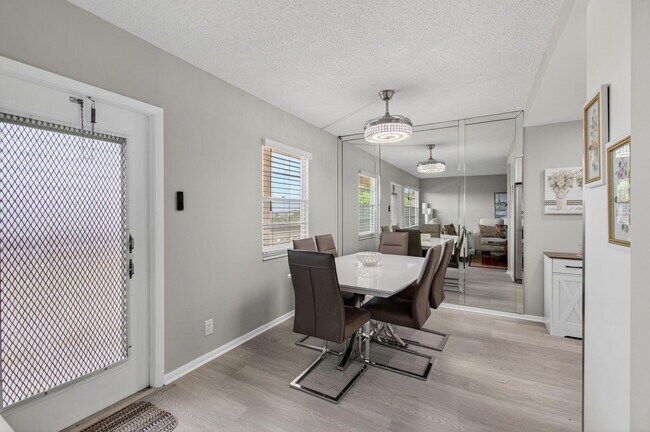 Building Photo - 4003 Wolverton E