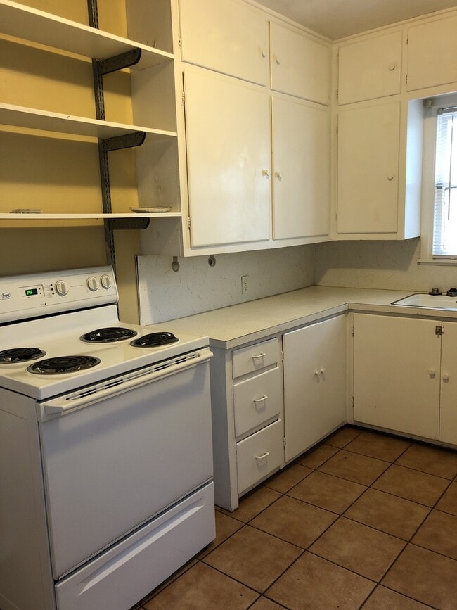Building Photo - Move In Special!!! First Full Month Free!!!