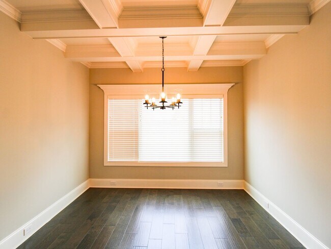 Building Photo - Beautiful two story home at Whispering Pines!